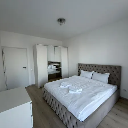 Apartment Elite Qualis *